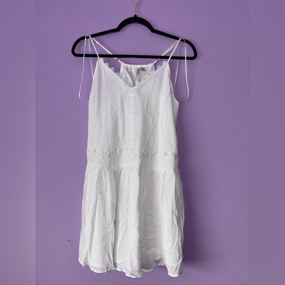 LC Lauren Conrad Ivory Lace Detail Top